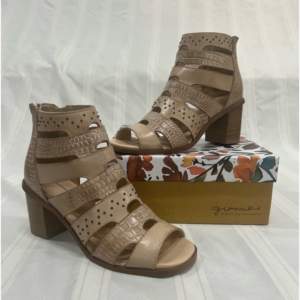 Gimmicks Nude Sandals 6.5